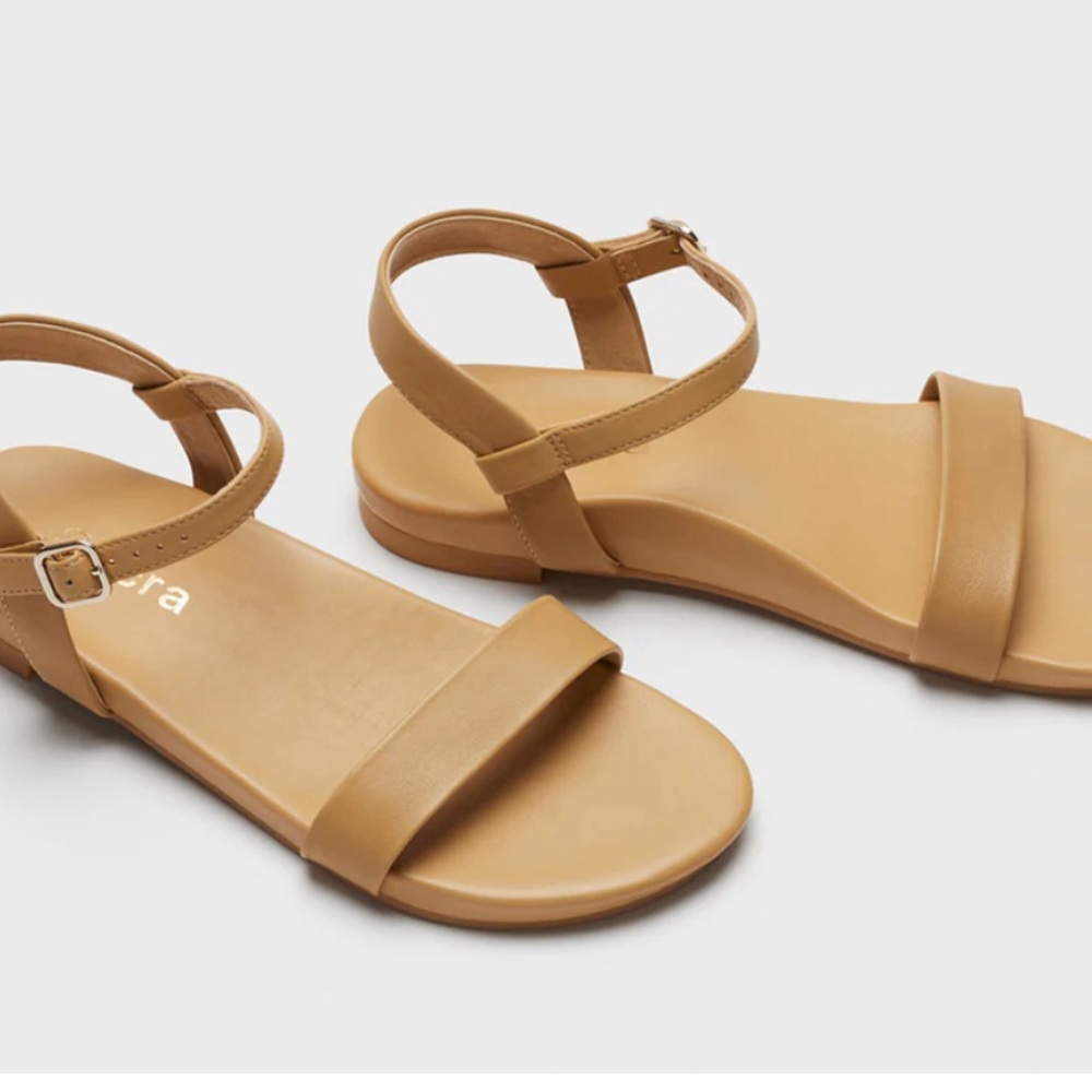 Secra shoes.  Brand new, never worn.